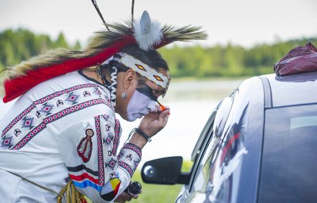 jeffrey-papatie-danseur-traditionnel-anicinabe-culture-autochtone-danse-powwow
